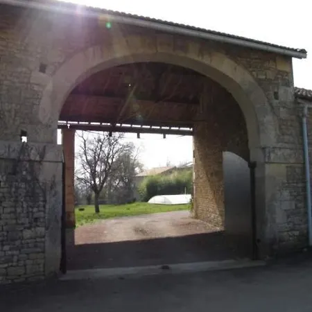 בית נופש Le Relais De Chavagne Chauray